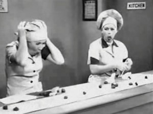 i_love_lucy_chocolate_factory_scene_parodied_in_my_little_pony